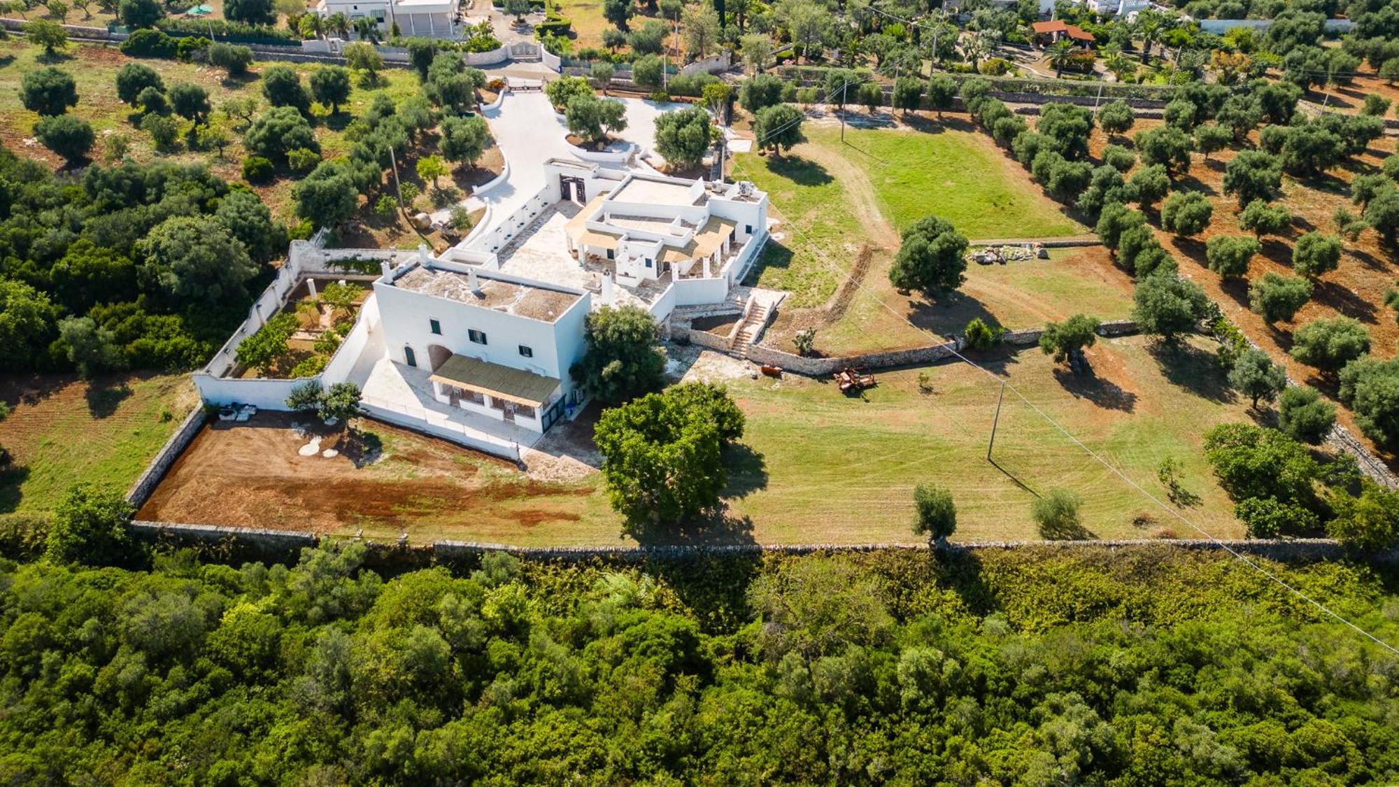 Masseria Abadia Uno Ostuni Luaran gambar