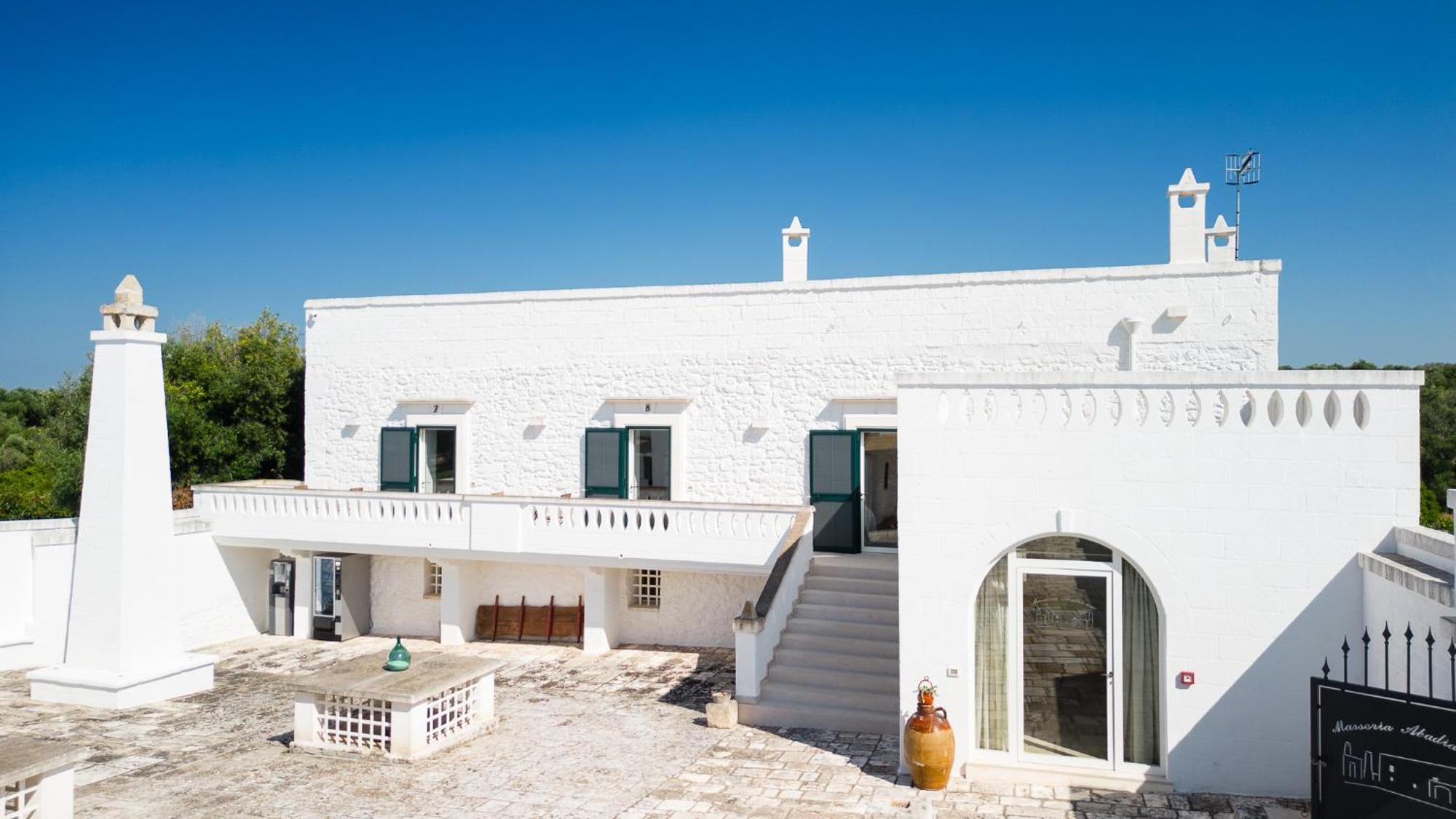 Masseria Abadia Uno Ostuni Luaran gambar