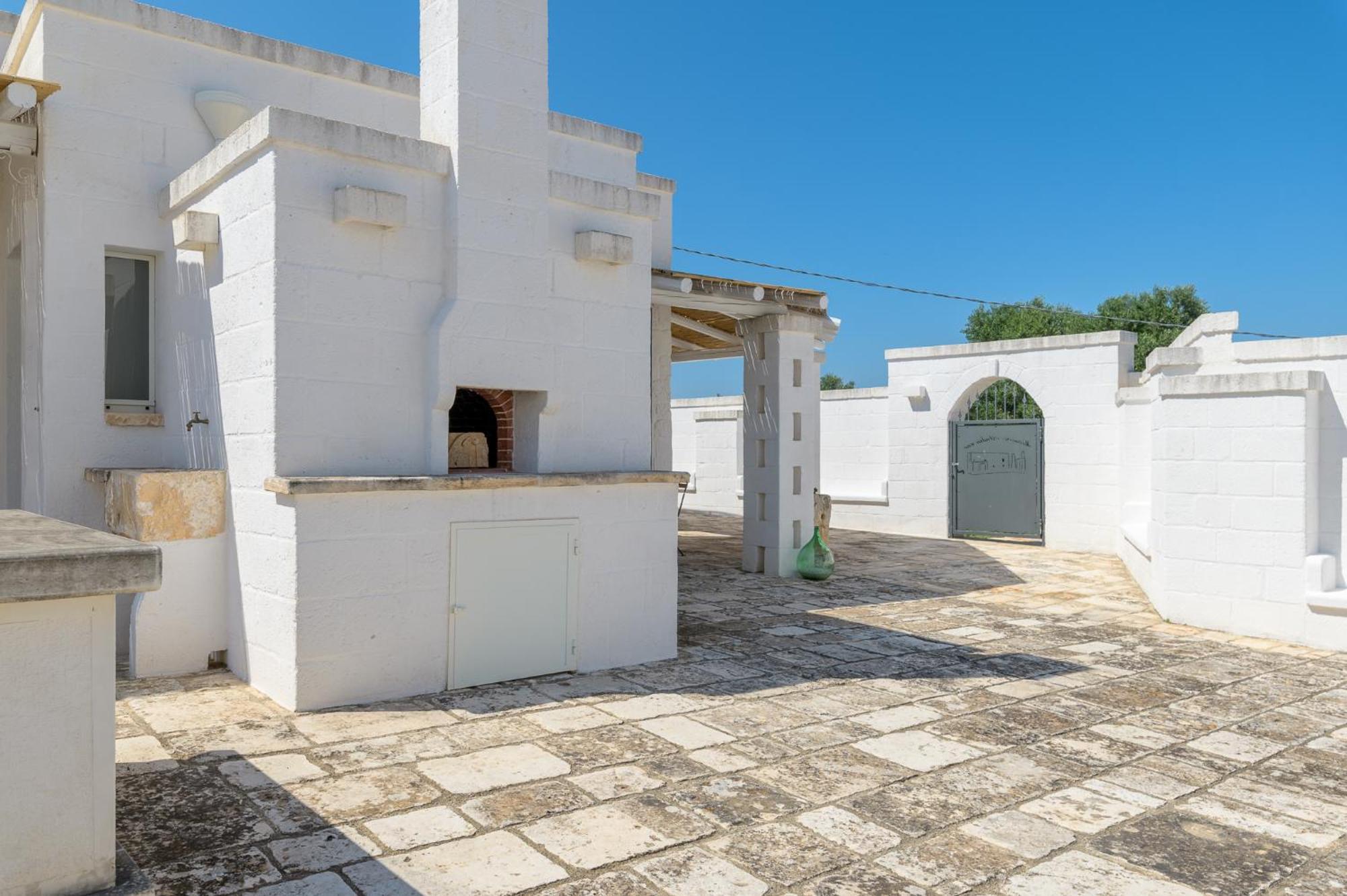 Masseria Abadia Uno Ostuni Luaran gambar