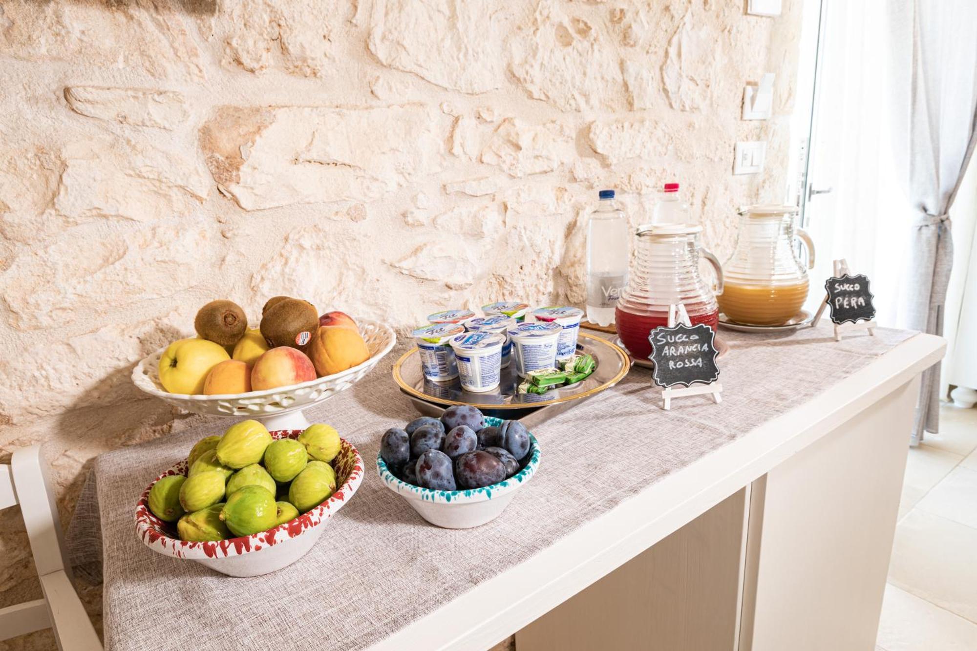 Masseria Abadia Uno Ostuni Luaran gambar