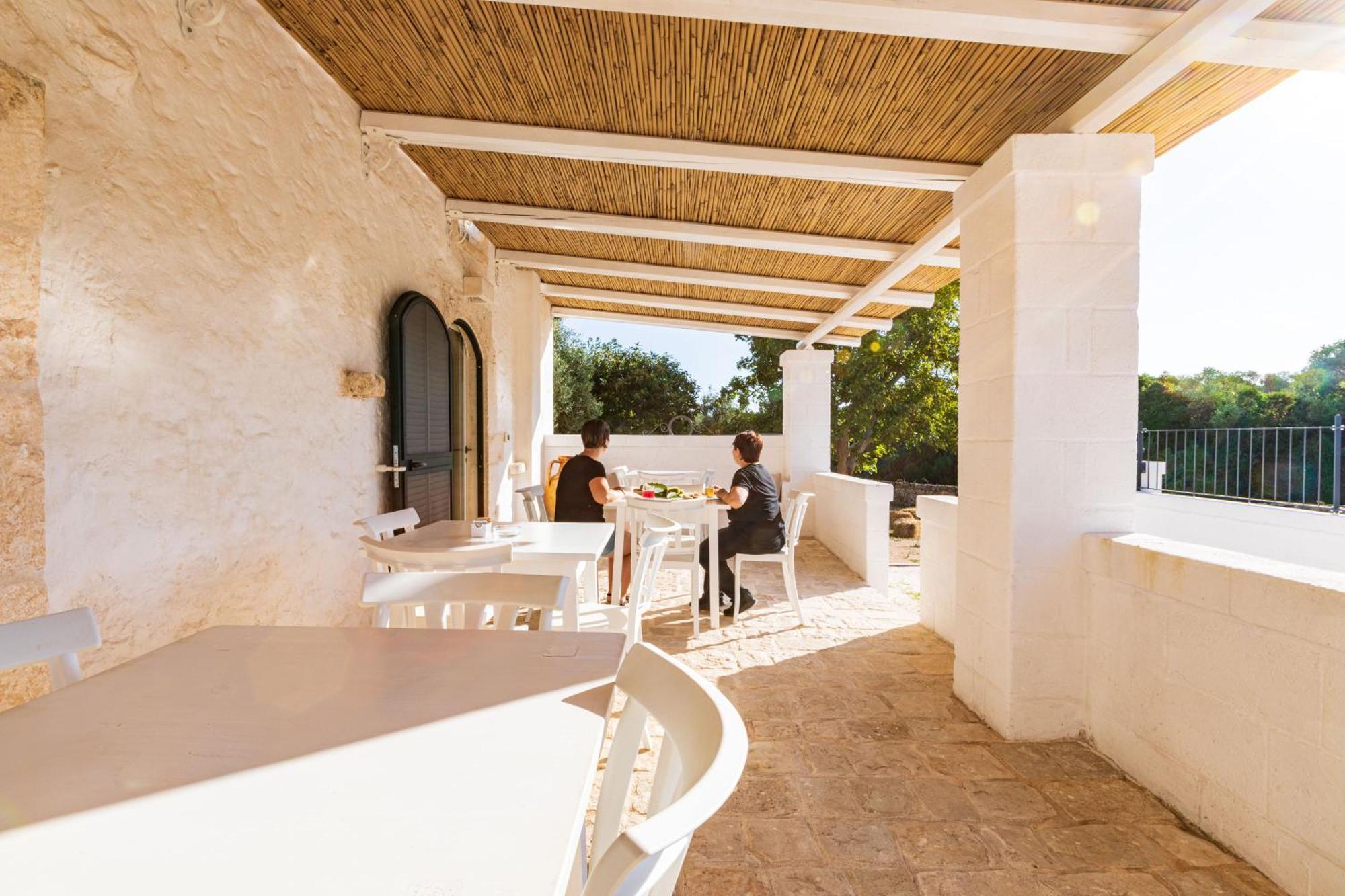 Masseria Abadia Uno Ostuni Luaran gambar